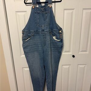 Universal Thread Blue Denim Overalls Classic Style